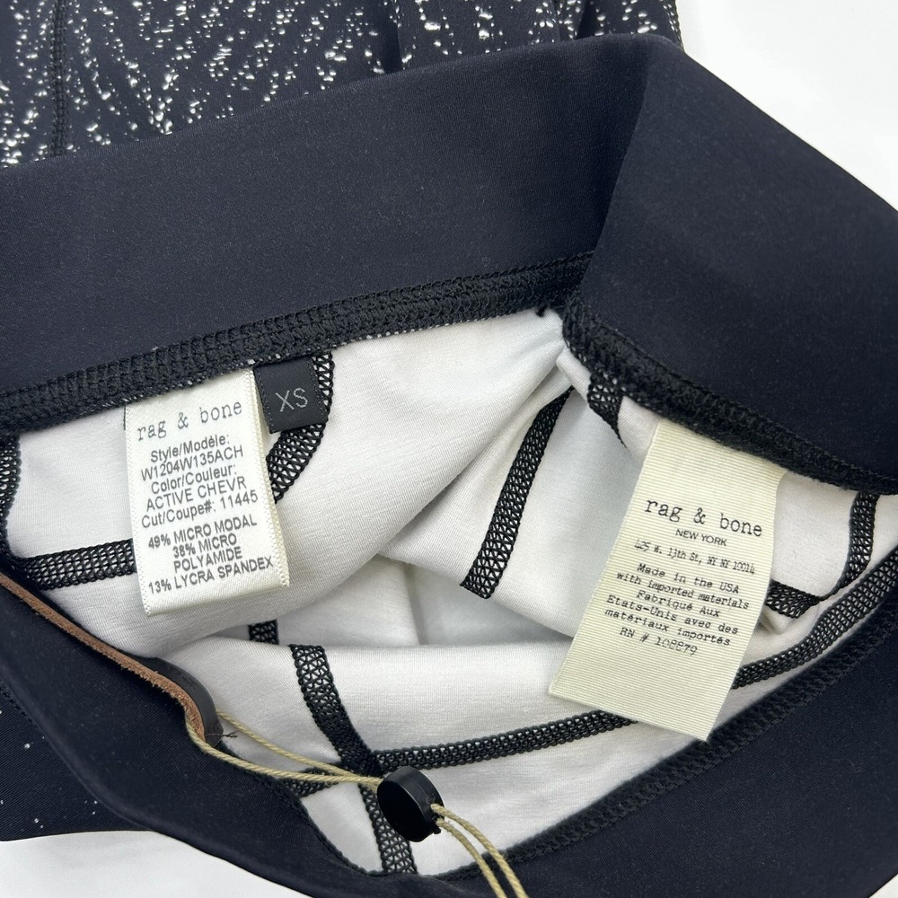 Rag & Bone Active Lawson Chevron Leggings Cropped Ankle Zip Size XS Black White - Picture 5 of 9